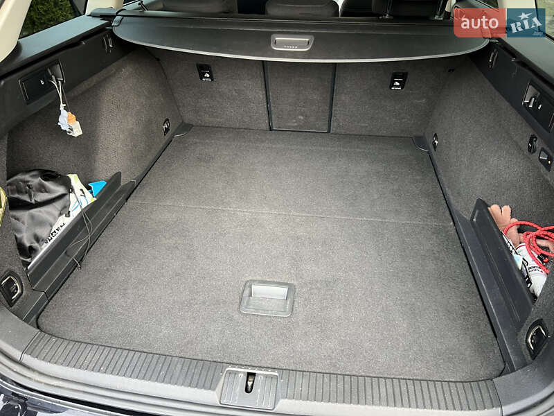 Универсал Volkswagen Passat 2015 в Львове фото 32 Универсал Volkswagen Passat 2015 в Львове