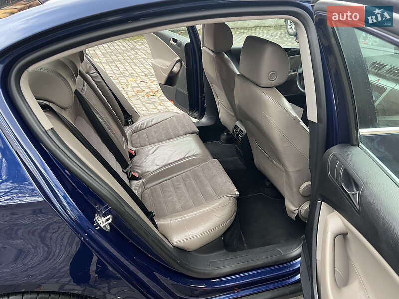 Седан Volkswagen Passat 2006 в Львове фото 28 Седан Volkswagen Passat 2006 в Львове