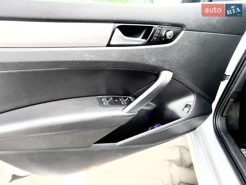 Седан Volkswagen Passat 2014 в Черновцах фото 24 Седан Volkswagen Passat 2014 в Черновцах