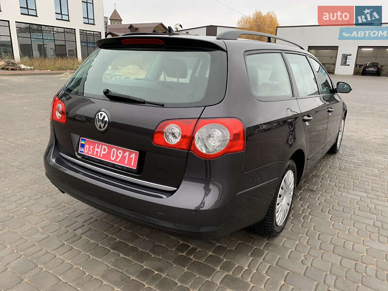 Универсал Volkswagen Passat 2009 в Житомире фото 7 Универсал Volkswagen Passat 2009 в Житомире