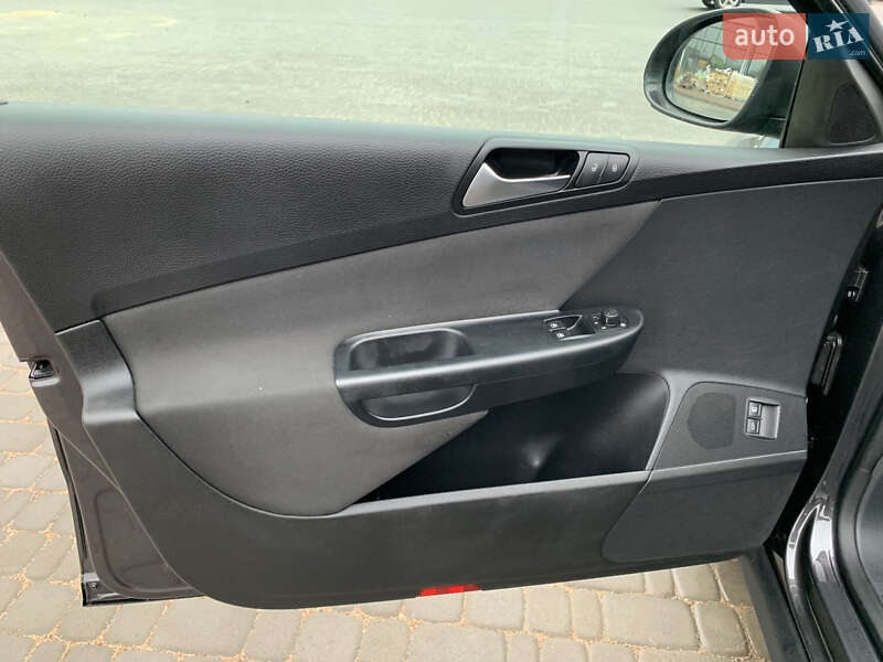 Универсал Volkswagen Passat 2009 в Житомире фото 16 Универсал Volkswagen Passat 2009 в Житомире