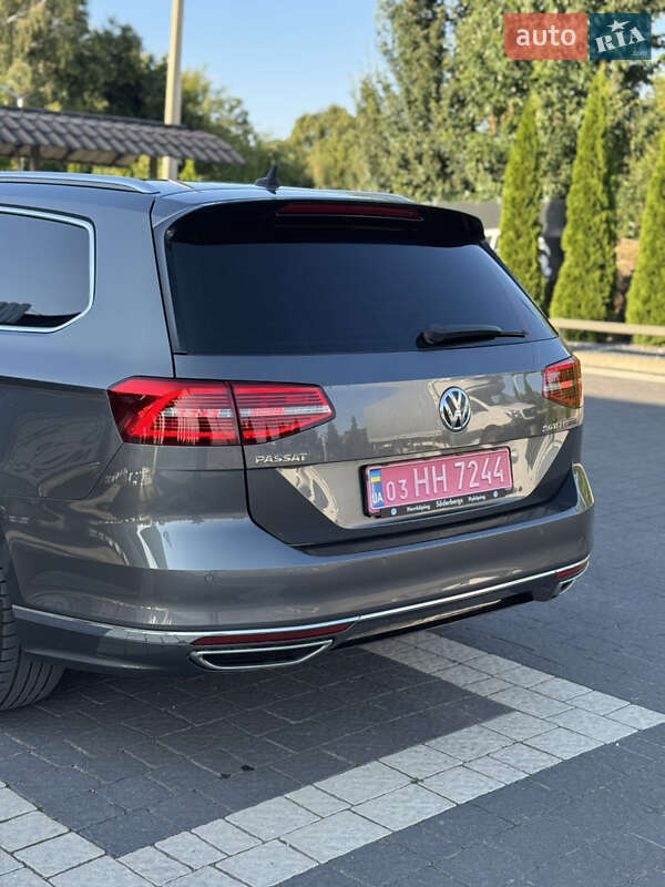 Универсал Volkswagen Passat 2017 в Почаеве