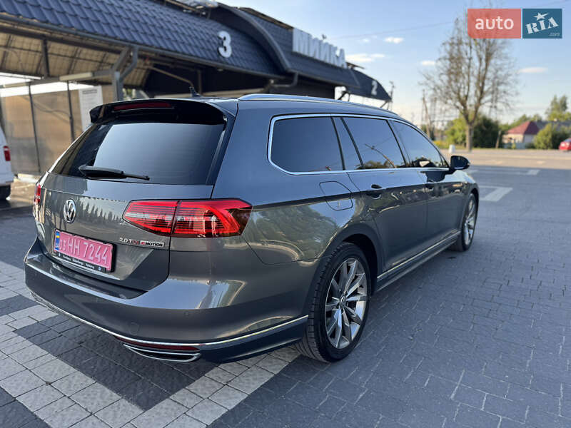 Универсал Volkswagen Passat 2017 в Почаеве