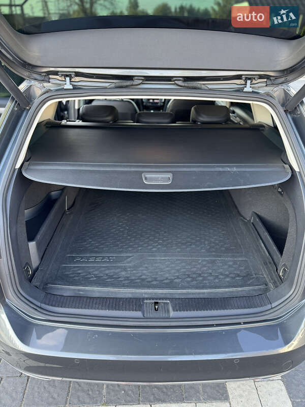 Универсал Volkswagen Passat 2017 в Почаеве