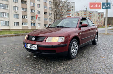 Седан Volkswagen Passat 1999 в Хмельницком