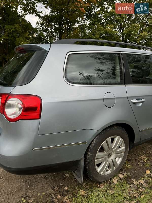 Универсал Volkswagen Passat 2006 в Львове