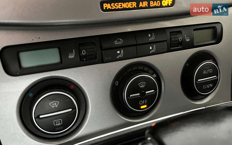 Универсал Volkswagen Passat 2005 в Шептицькому фото 15 Универсал Volkswagen Passat 2005 в Шептицькому