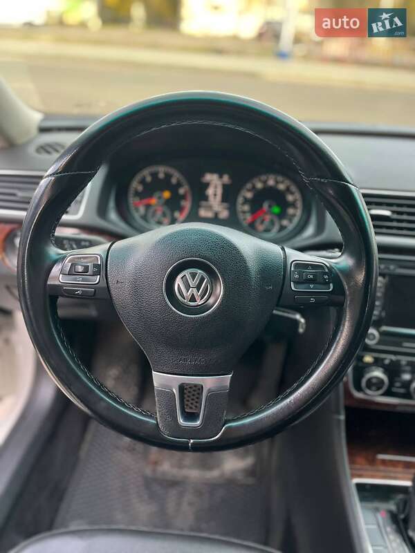 Седан Volkswagen Passat 2011 в Николаеве фото 8 Седан Volkswagen Passat 2011 в Николаеве