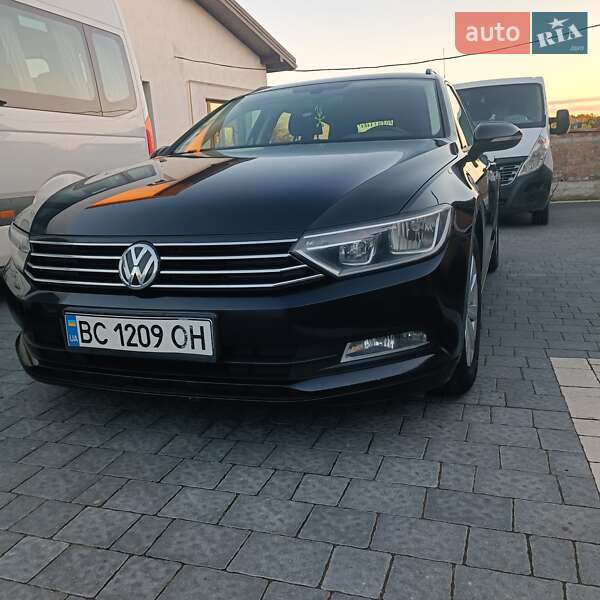 Универсал Volkswagen Passat 2015 в Львове