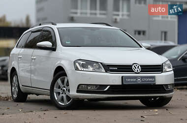 Универсал Volkswagen Passat 2011 в Киеве
