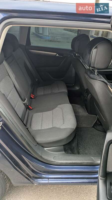Универсал Volkswagen Passat 2011 в Староконстантинове фото 3 Универсал Volkswagen Passat 2011 в Староконстантинове