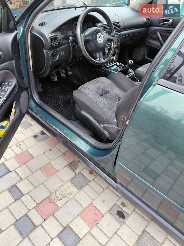 Volkswagen Passat 1999 Volkswagen Passat 1999