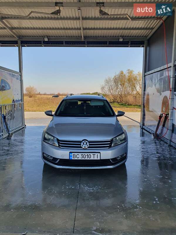 Volkswagen Passat 2010 Volkswagen Passat 2010