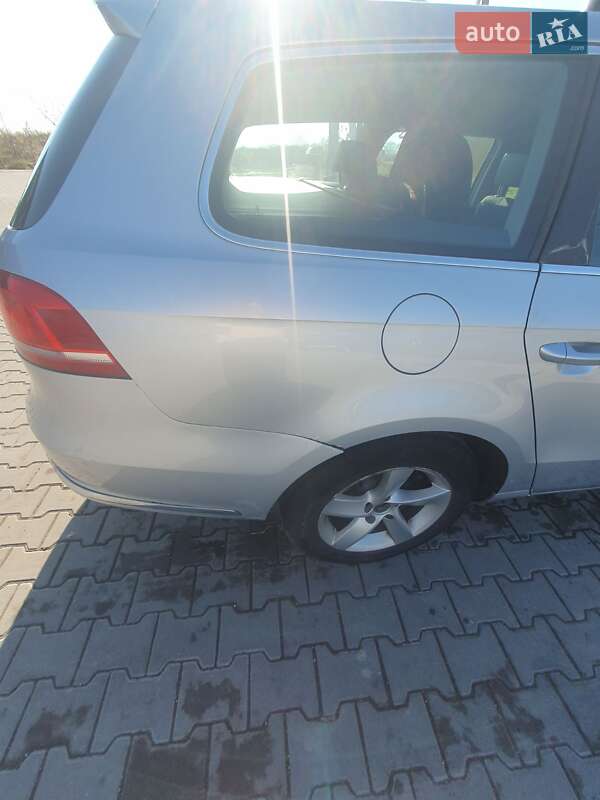 Универсал Volkswagen Passat 2010 в Городке фото 8 Универсал Volkswagen Passat 2010 в Городке