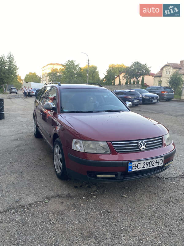 Універсал Volkswagen Passat 1998 в Самборі