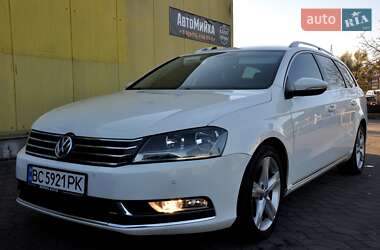 Универсал Volkswagen Passat 2011 в Львове