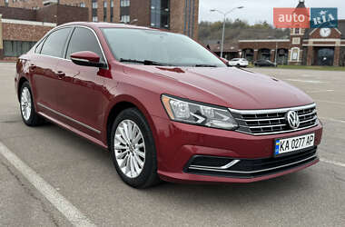 Седан Volkswagen Passat 2017 в Києві