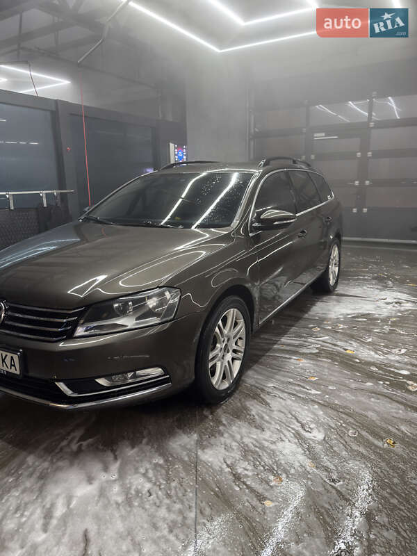 Универсал Volkswagen Passat 2013 в Черкассах
