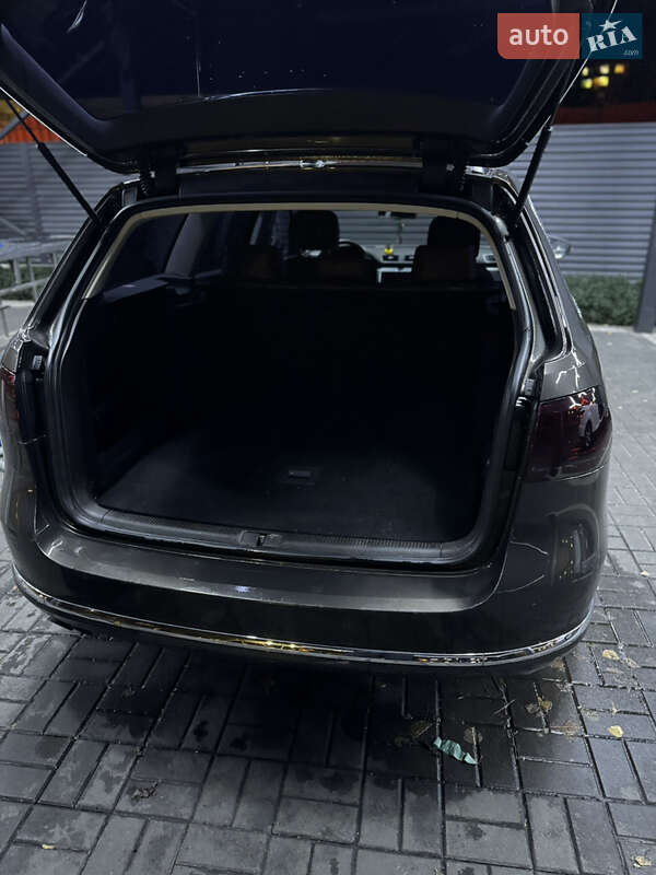 Универсал Volkswagen Passat 2013 в Черкассах