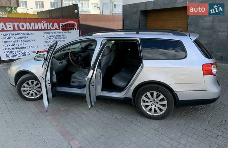 Универсал Volkswagen Passat 2007 в Ивано-Франковске