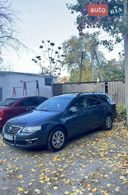 Універсал Volkswagen Passat 2009 в Дніпрі
