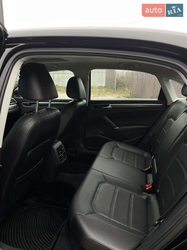 Седан Volkswagen Passat 2016 в Киеве фото 15 Седан Volkswagen Passat 2016 в Киеве