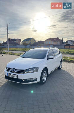 Универсал Volkswagen Passat 2011 в Хмельницком
