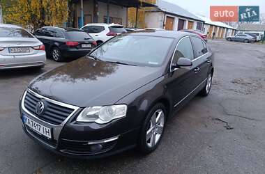 Седан Volkswagen Passat 2007 в Киеве