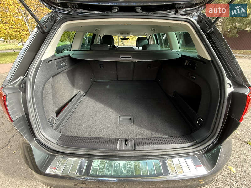 Универсал Volkswagen Passat 2019 в Броварах фото 26 Универсал Volkswagen Passat 2019 в Броварах