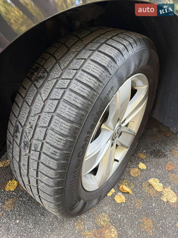 Универсал Volkswagen Passat 2019 в Броварах фото 40 Универсал Volkswagen Passat 2019 в Броварах