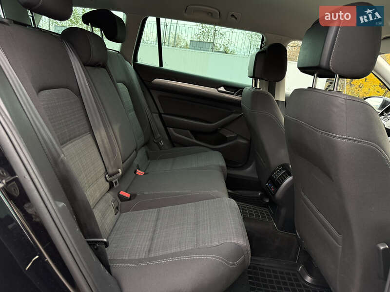 Универсал Volkswagen Passat 2020 в Бердичеве фото 54 Универсал Volkswagen Passat 2020 в Бердичеве