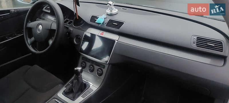 Седан Volkswagen Passat 2005 в Славянске фото 8 Седан Volkswagen Passat 2005 в Славянске