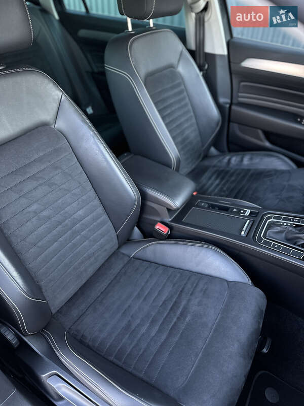 Універсал Volkswagen Passat 2020 в Ужгороді