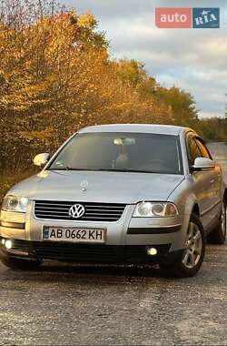 Седан Volkswagen Passat 2004 в Бару