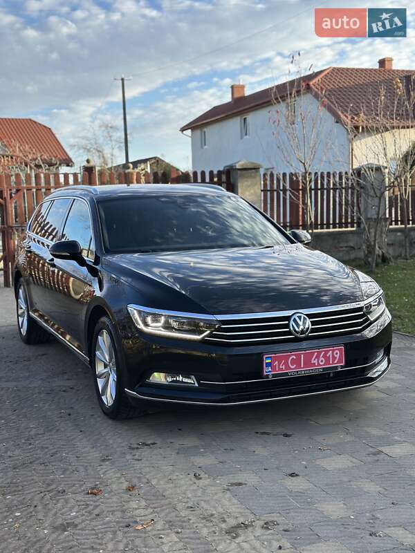 Универсал Volkswagen Passat 2019 в Стрые