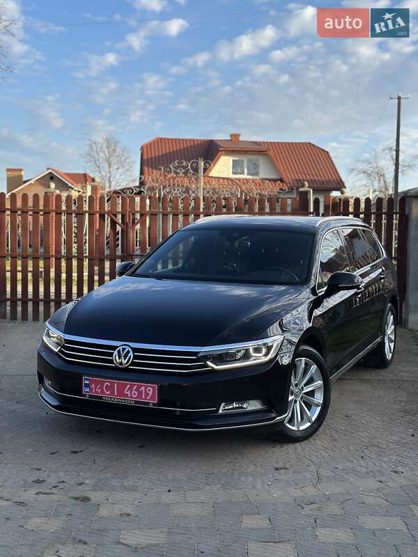 Универсал Volkswagen Passat 2019 в Стрые