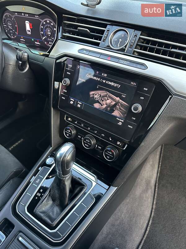 Универсал Volkswagen Passat 2019 в Стрые