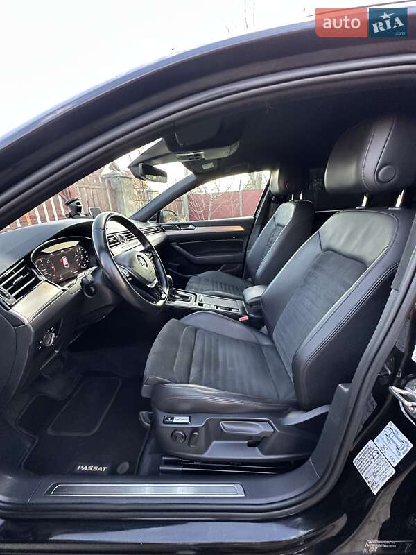 Универсал Volkswagen Passat 2019 в Стрые