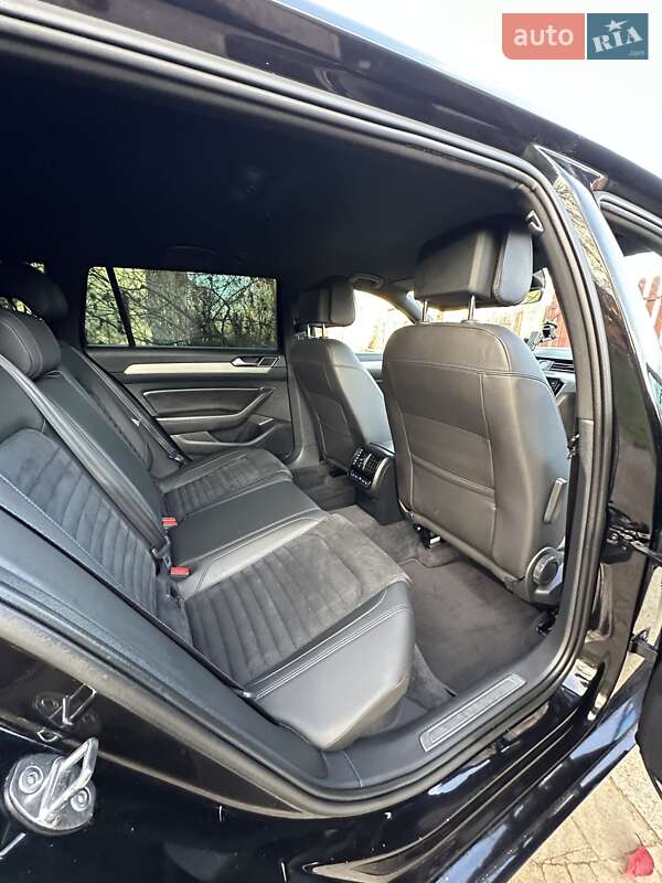 Универсал Volkswagen Passat 2019 в Стрые