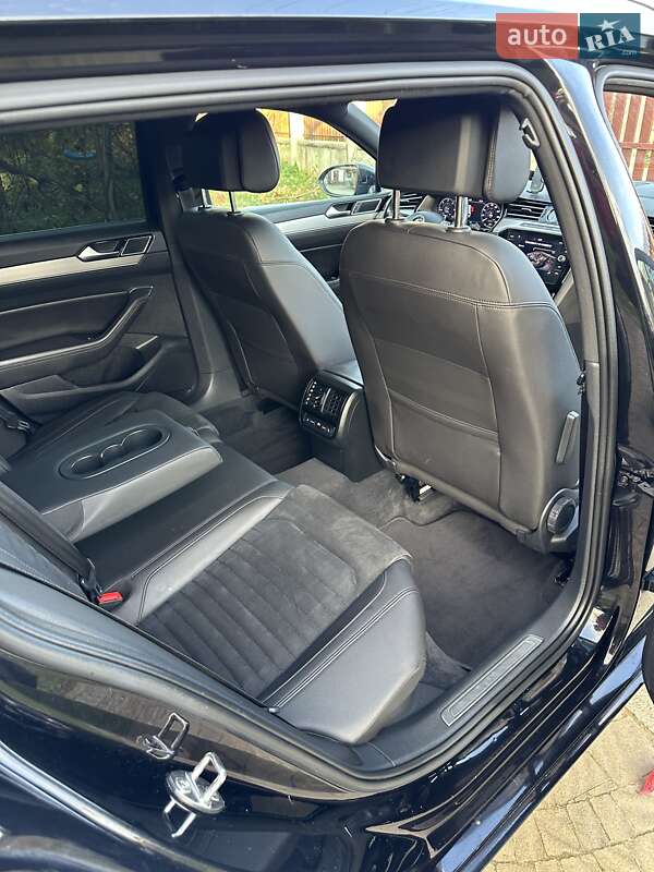 Универсал Volkswagen Passat 2019 в Стрые