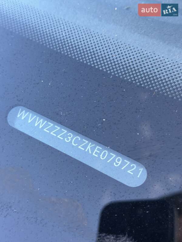 Универсал Volkswagen Passat 2019 в Стрые