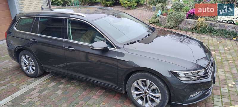 Универсал Volkswagen Passat 2020 в Краснограде фото 45 Универсал Volkswagen Passat 2020 в Краснограде