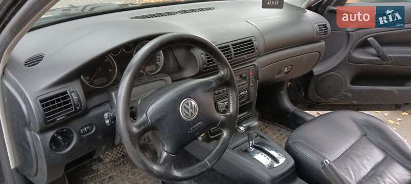 Универсал Volkswagen Passat 2003 в Дунаевцах