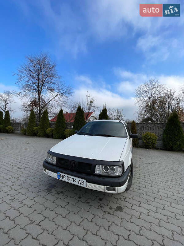 Универсал Volkswagen Passat 1989 в Рава-Русской фото 4 Универсал Volkswagen Passat 1989 в Рава-Русской