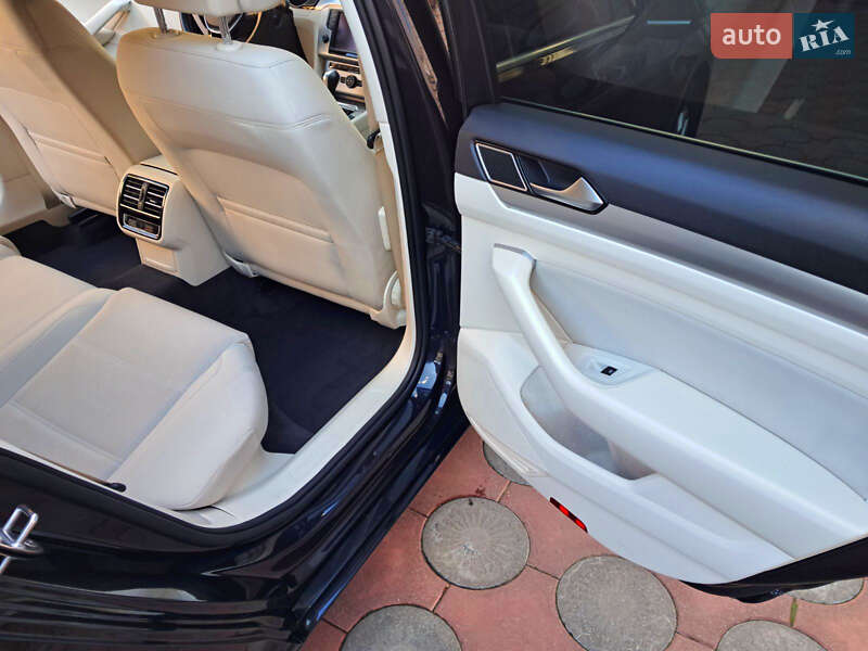 Седан Volkswagen Passat 2016 в Виннице фото 48 Седан Volkswagen Passat 2016 в Виннице