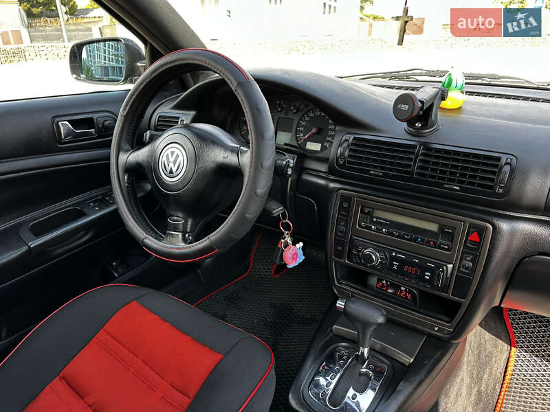 Универсал Volkswagen Passat 1999 в Львове
