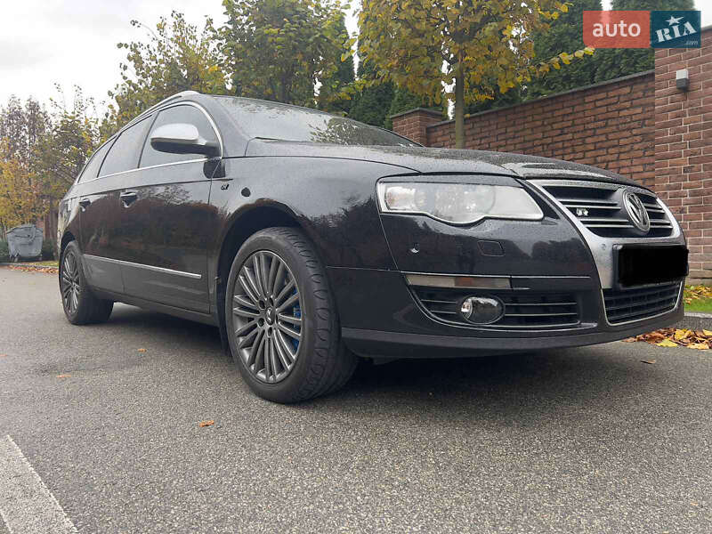 Универсал Volkswagen Passat 2008 в Киеве