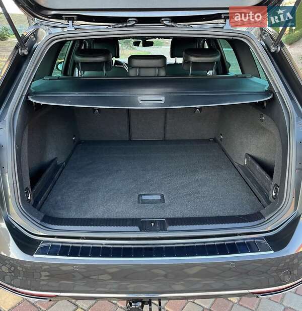 Универсал Volkswagen Passat 2017 в Киеве