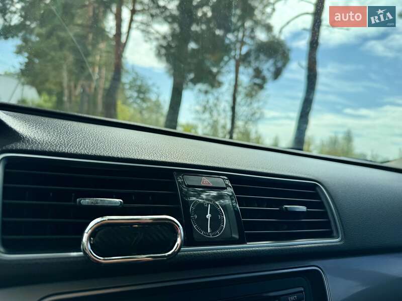 Седан Volkswagen Passat 2014 в Києві