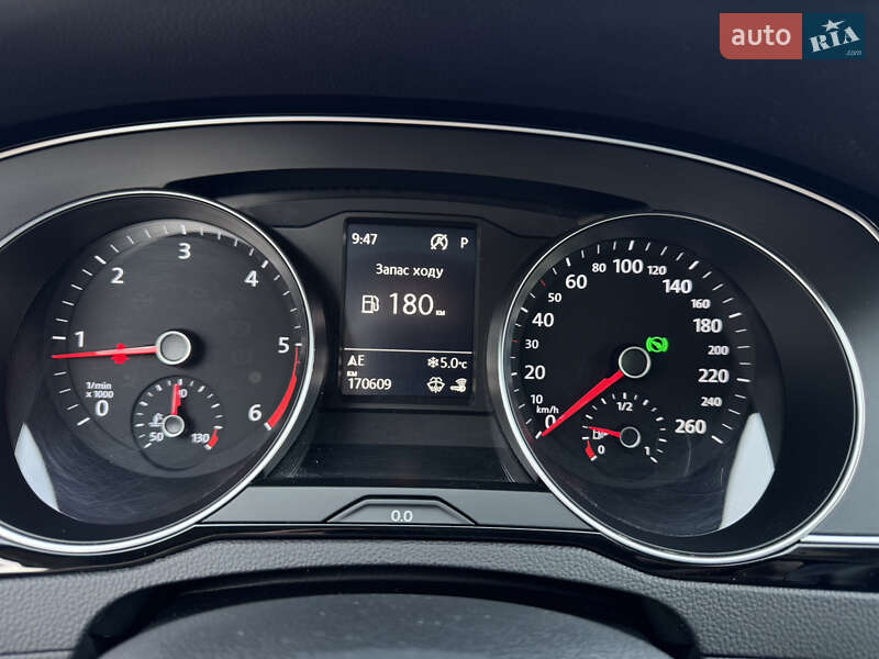 Универсал Volkswagen Passat 2020 в Луцке фото 16 Универсал Volkswagen Passat 2020 в Луцке